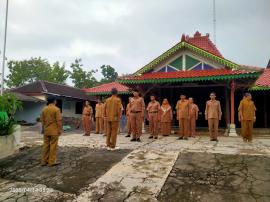 APEL PAGI PAMONG KALURAHAN KARANGMOJO SENIN 14 APRIL 2025